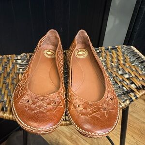 Leather Boho Flats Nurture Brazil Sz 7.5 Brown